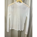 Blusa Tule- Gola Alta, Manga Longa e Transparente