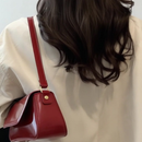 Bolsa Feminina Baguete Vinho Bordô Alça De Ombro Fina Estilosa E Casual